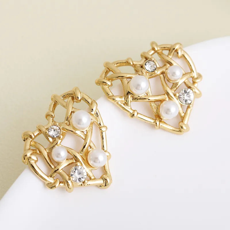 Heart Shape Spider earring