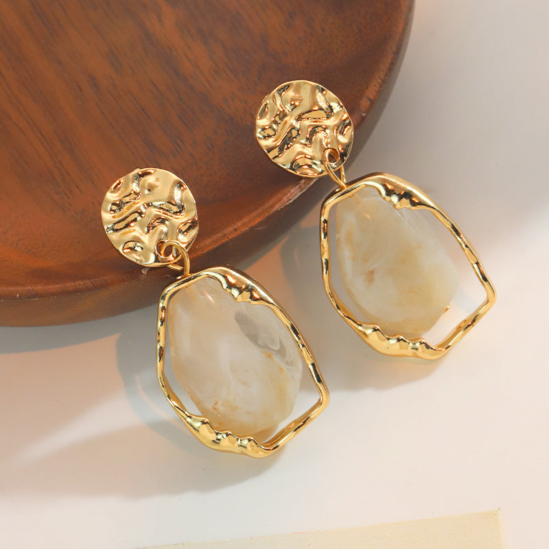 RESIN DROP EARRING