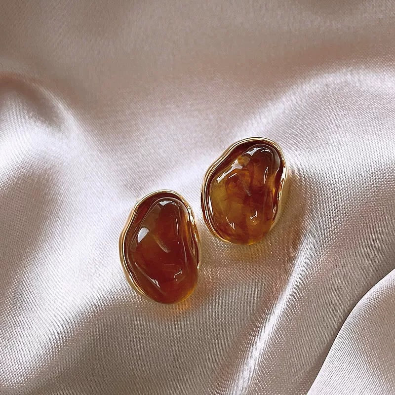 RESIN DROP EARRING