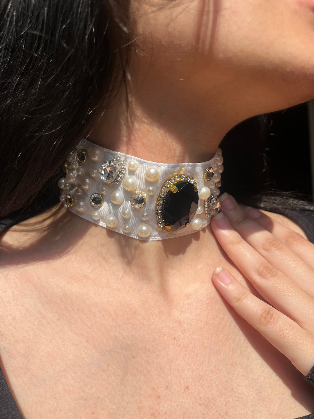 Black Crystal & Pearl Detail Choker