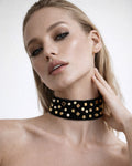 VELVET CHOKER WITH STUDS AND PEARLS