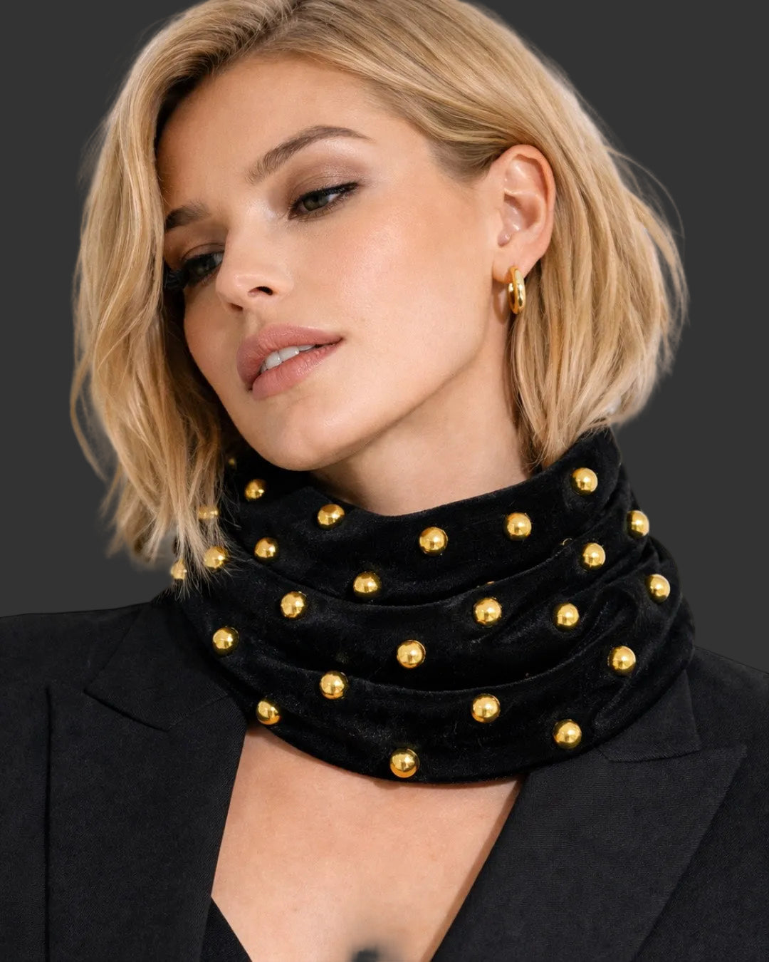 BLACK GOLD PEARL VELVET MUFLLER