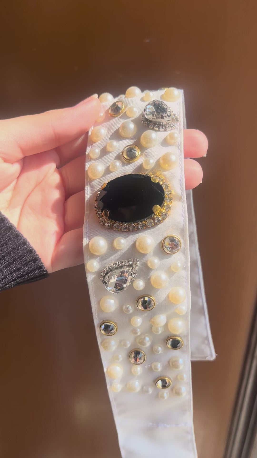 Black Crystal & Pearl Detail Choker
